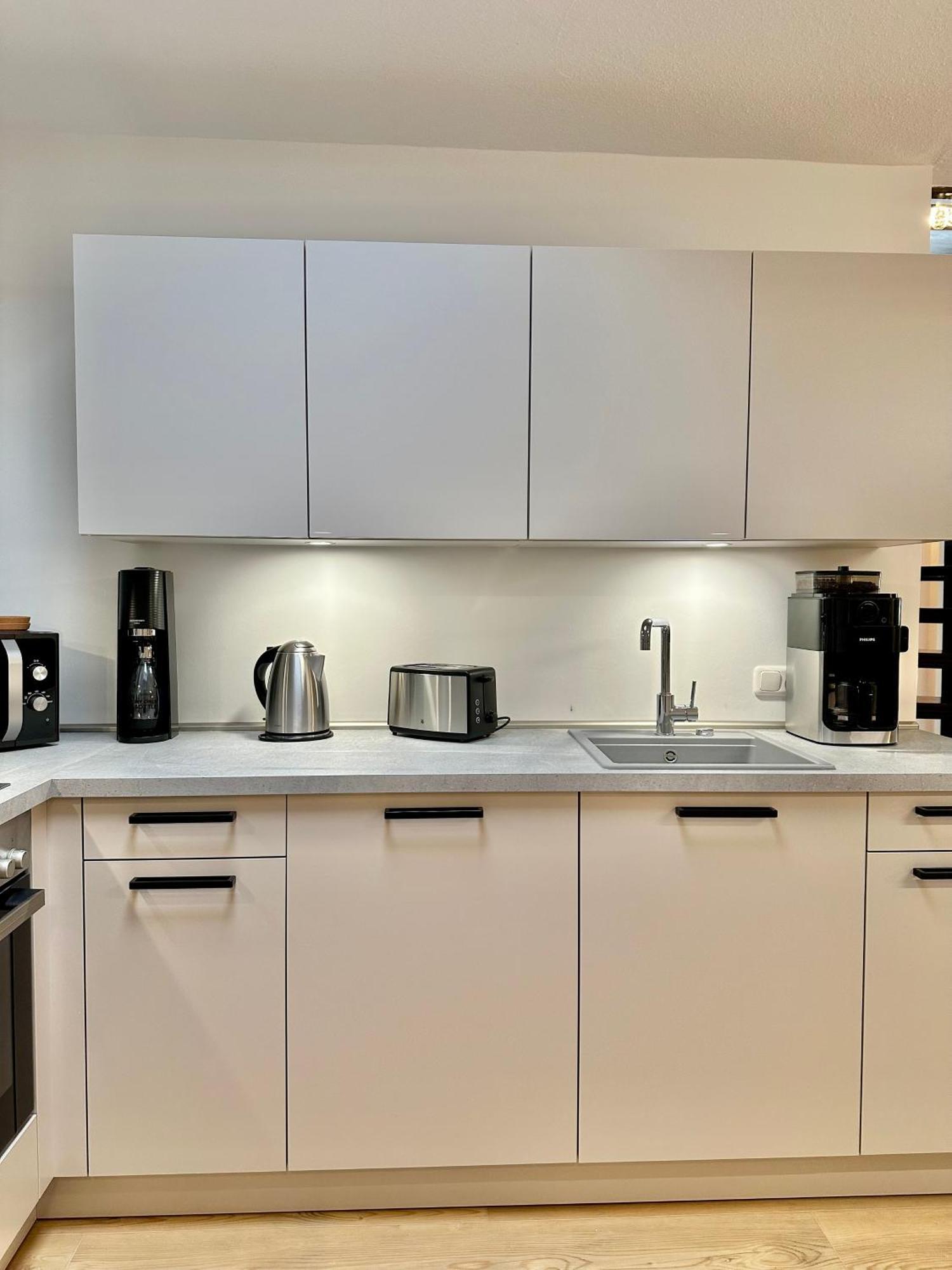 City-Apartment Mit Dachterrasse & Massagesessel In Der Fussgaengerzone K4 Oldenburg Dış mekan fotoğraf