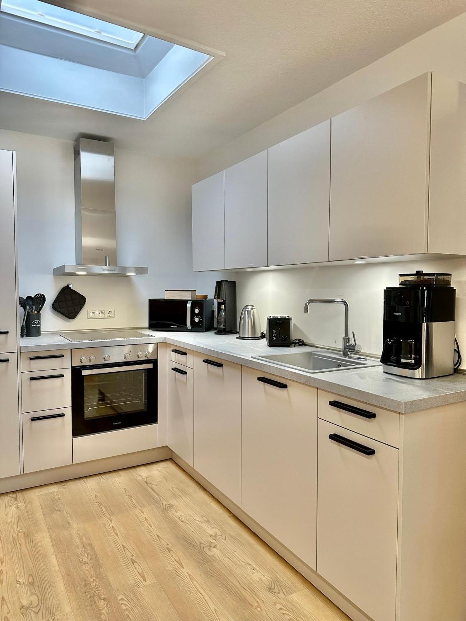 City-Apartment Mit Dachterrasse & Massagesessel In Der Fussgaengerzone K4 Oldenburg Dış mekan fotoğraf