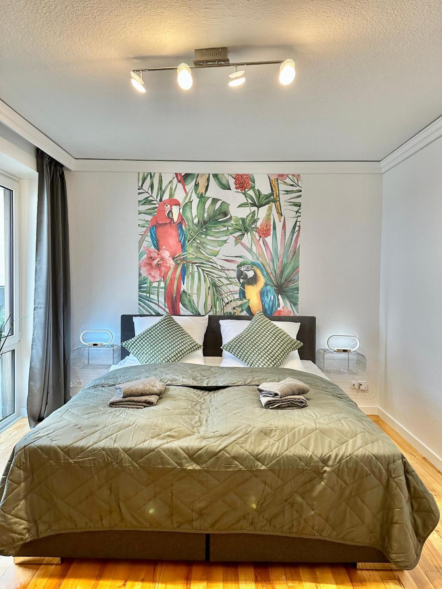 City-Apartment Mit Dachterrasse & Massagesessel In Der Fussgaengerzone K4 Oldenburg Dış mekan fotoğraf